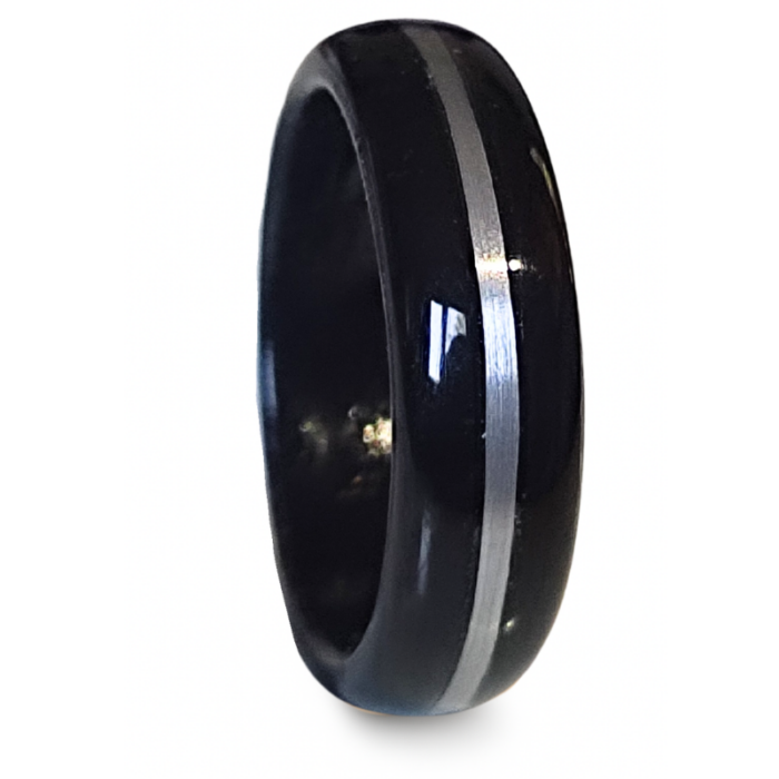 Prsten od Ebonovine sa umetnutom zicom