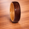 Fusion drveni prsten od americkog oraha i hrasta - unikatni rucni rad
