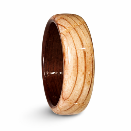 Fusion drveni prsten od crvenog hrastovog drveta i americkog oraha - unikatni rucni rad